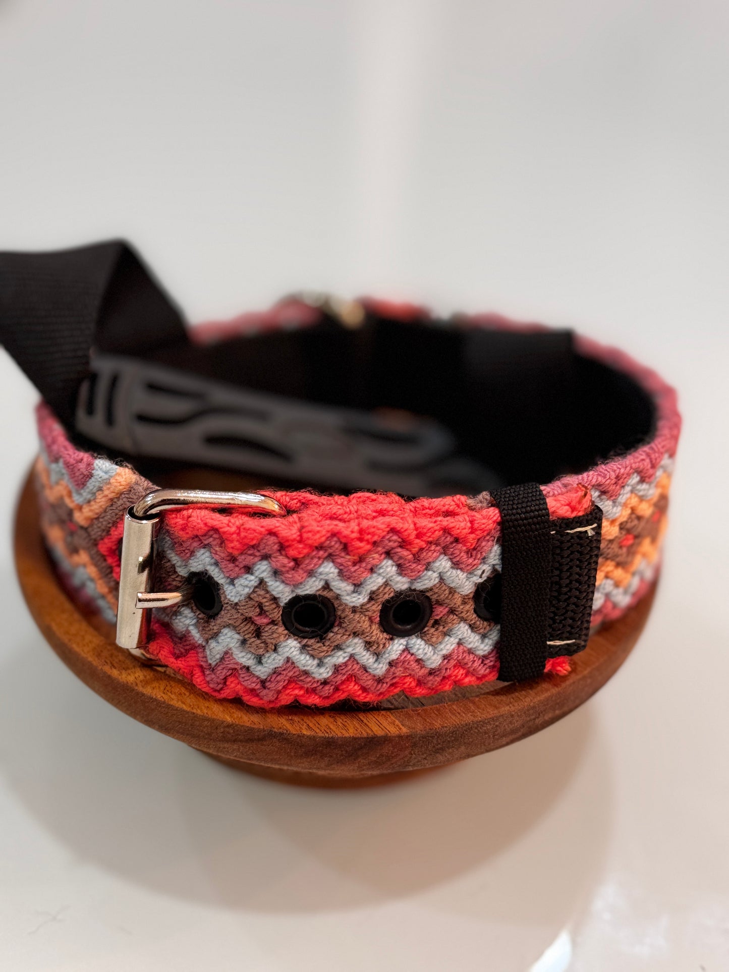Wayuu Dog Collar - Fully Threaded Design - Medium (16.5 inches)