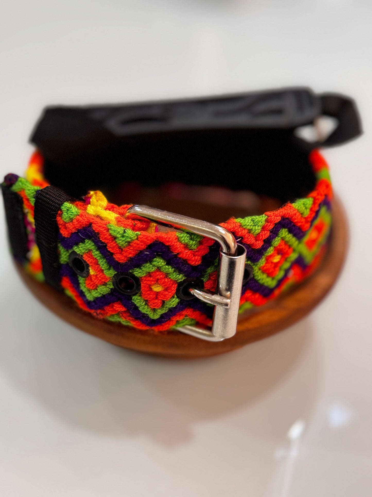 Wayuu Dog Collar - Fully Threaded Design - Medium (16.5 inches)