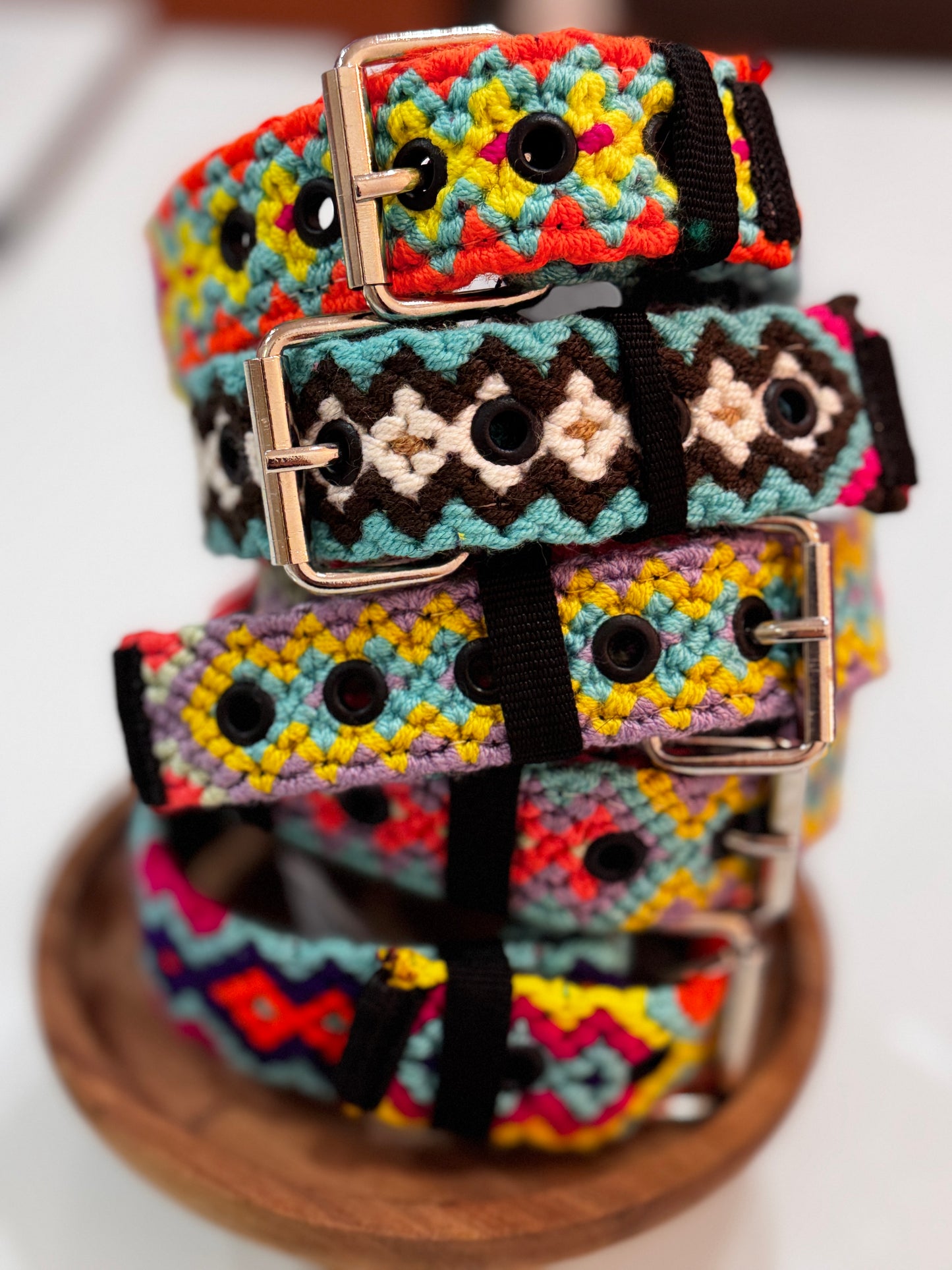Wayuu Dog Collar - Fully Threaded Design - Small (15.5 inches)