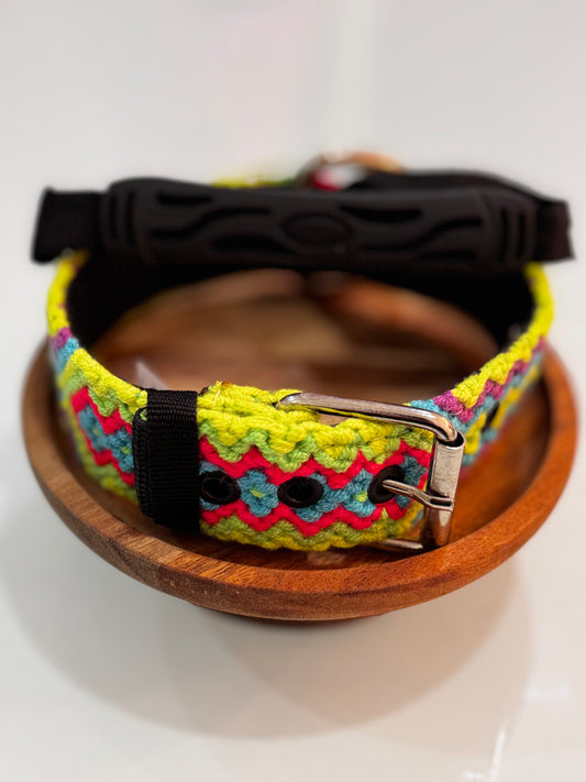 Wayuu Dog Collar - Fully Threaded Design - Medium (16.5 inches)